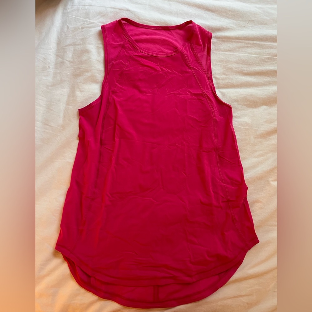 Lululemon tank!